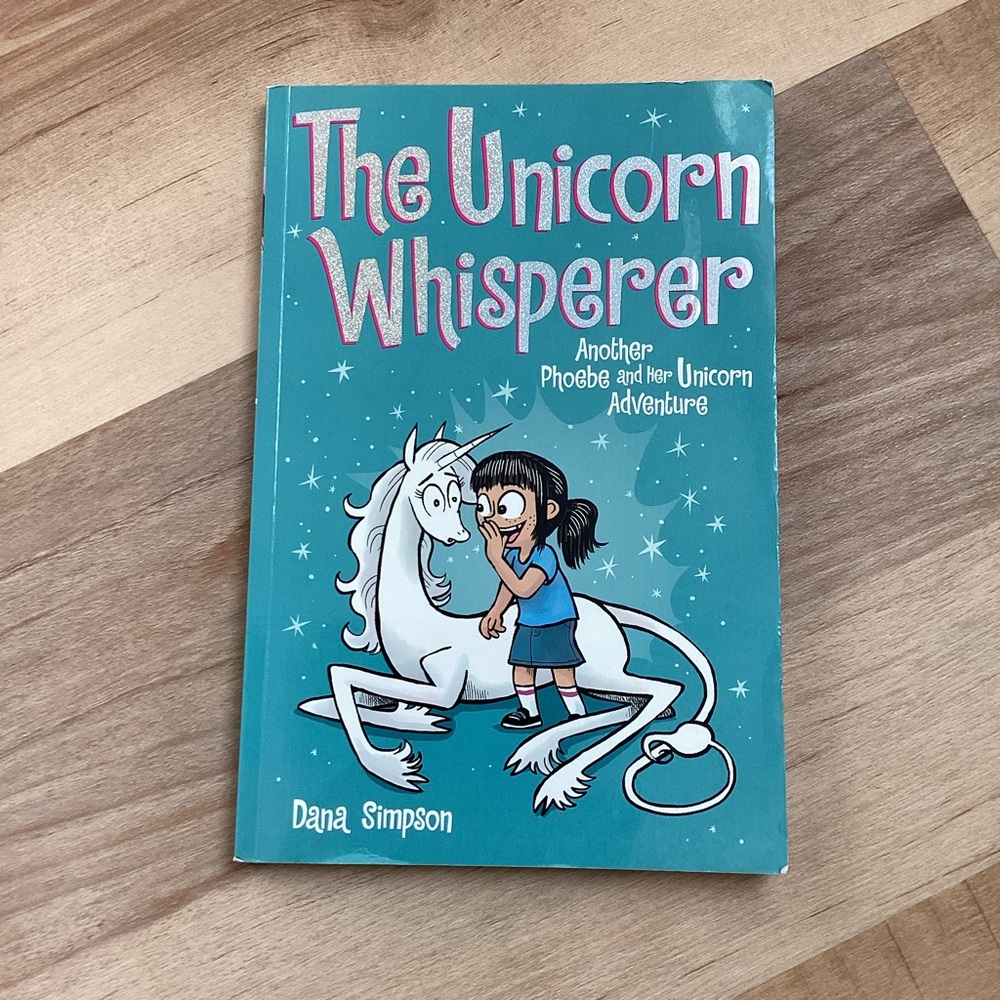 BOGO 🥳 The Unicorn Whisperer Dana Simpson paperback graphic novel Elementary